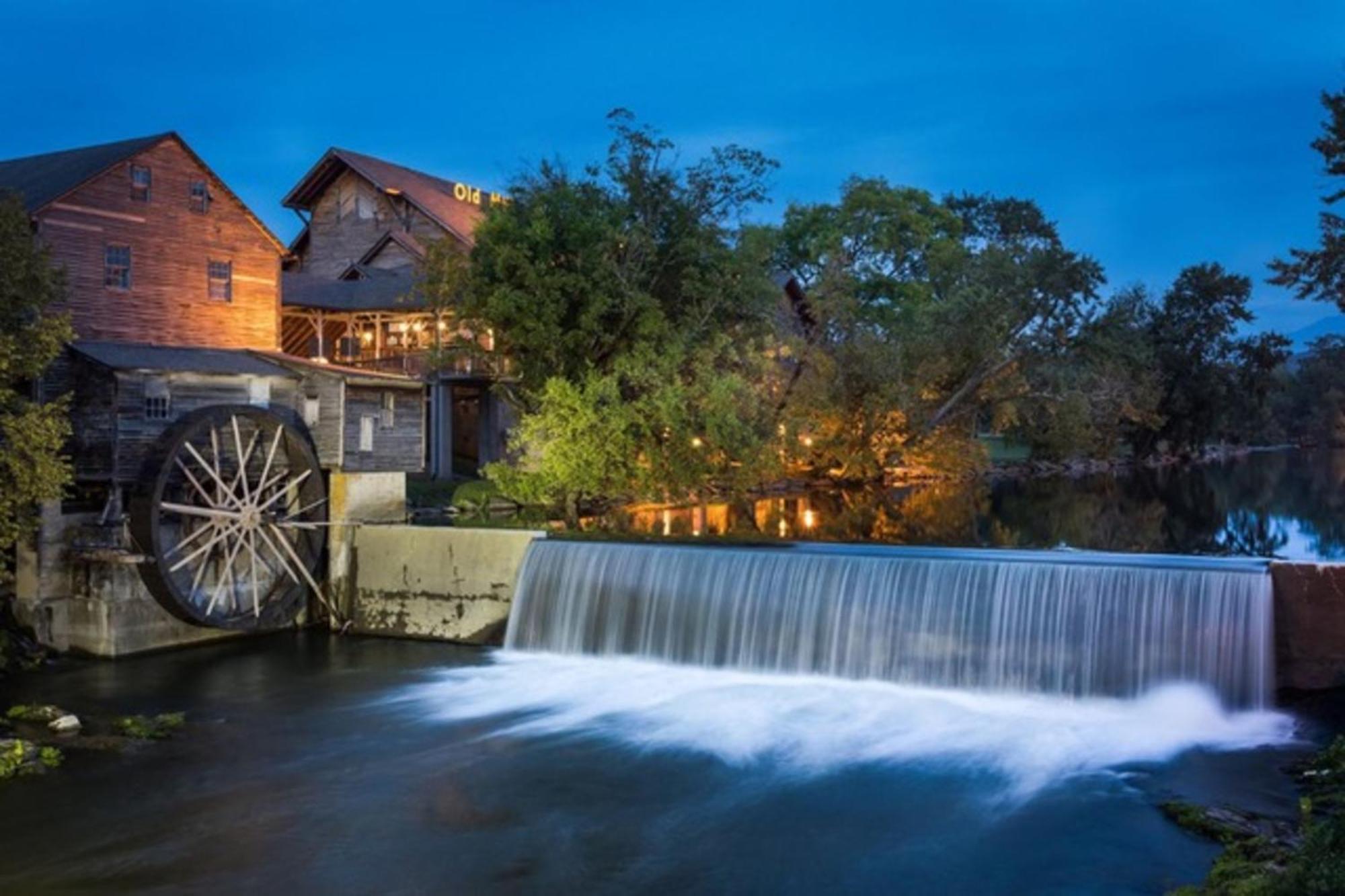 Location, Location, Location! Villa Pigeon Forge Luaran gambar